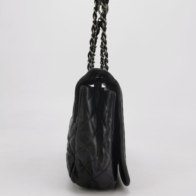 Chanel Istanbul Flap Bag 2011 Medium Leather and Knot Chain Redyed Black