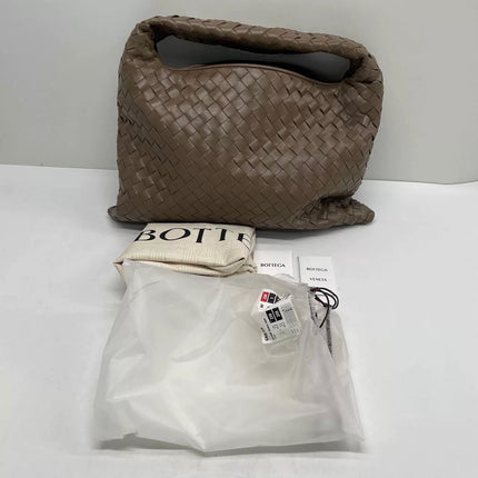 Bottega Veneta Hop Hobo Medium Leather Nutty Brown