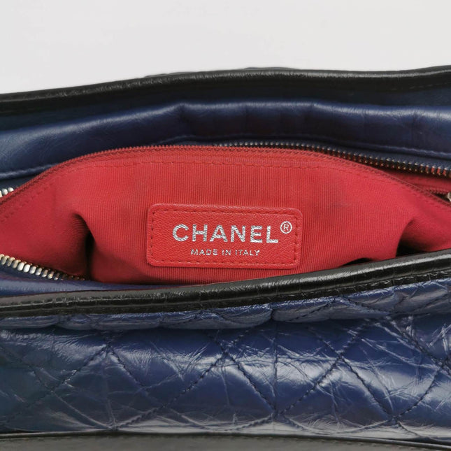 Chanel Gabrielle Hobo 2018 Navy Leather Medium Crossbody Bag