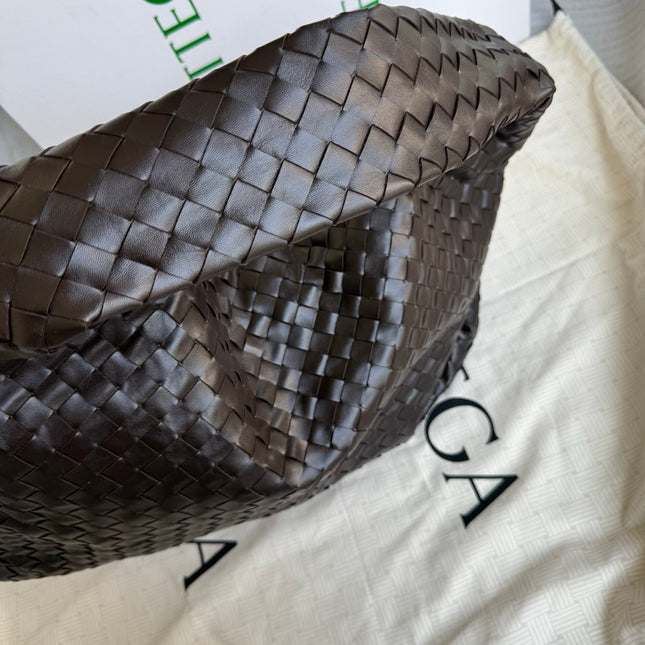 Bottega Veneta Hop Large Leather Fondant Chocolate Brown Hobo Bag