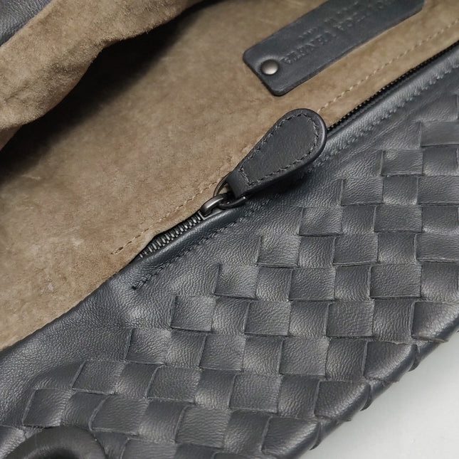 Bottega Veneta Garda Black Intrecciato Nappa Leather Large 33cm