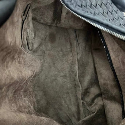 Bottega Veneta Veneta Hobo Maxi Black Leather 52-54cm
