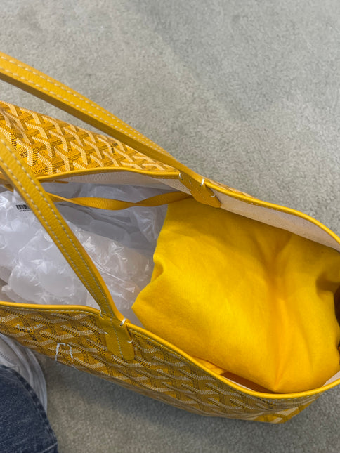 Goyard Bunny Saint Louis PM Medium Tote Yellow Special Collection Rabbit 2021