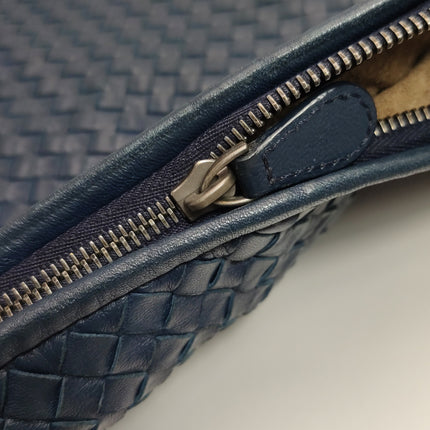 Bottega Veneta Veneta Hobo Maxi Navy Intrecciato Leather 51cm