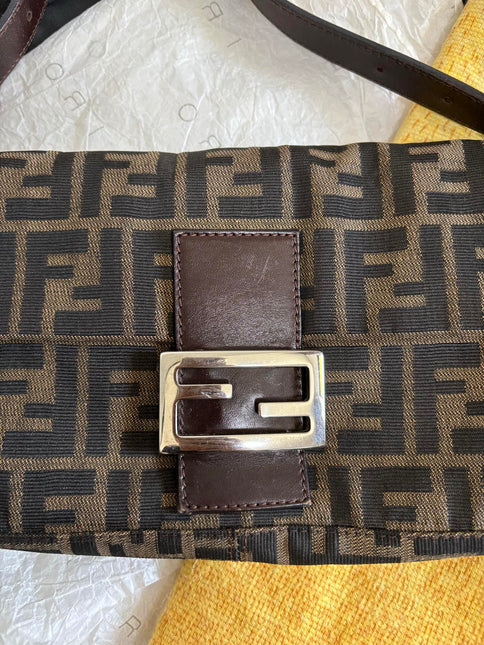 Fendi Baguette Classic Zucca Print Fendi Monogram