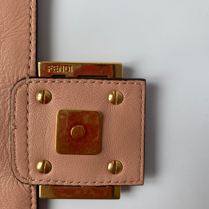 Sold FENDI Baguette Rosa Bourbon Pink Leather 3D FF Motif Crossbody bag