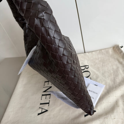 Bottega Veneta Hop Hobo Small Medium Leather Chocolate Brown 46cm