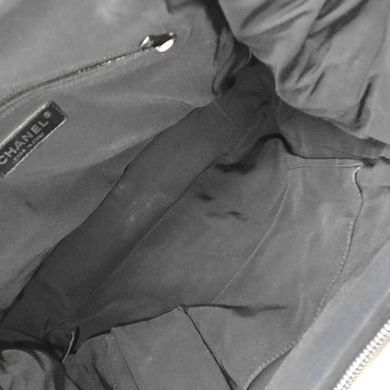 Sac à rabat matelassé à rayures Chanel Bubble Chain, cabas rouge/blanc