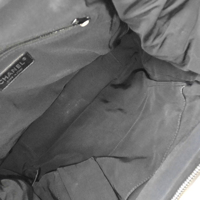 Sac à rabat matelassé à rayures Chanel Bubble Chain, cabas rouge/blanc