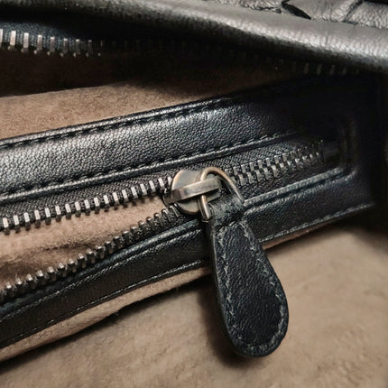 Bottega Veneta Veneta Hobo Maxi Black Leather 51cm