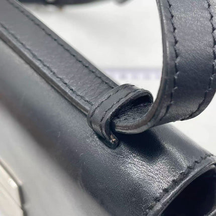 Gucci Vintage Black Leather Shoulder Bag Jumbo Square G Logo