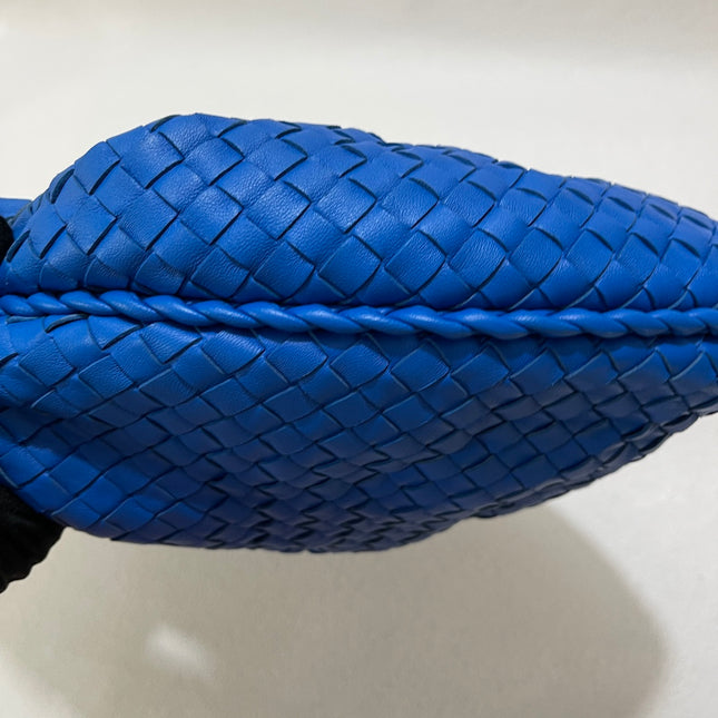Bottega Veneta Veneta Hobo Medium Royal Blue Intrecciato Leather Bag 47cm