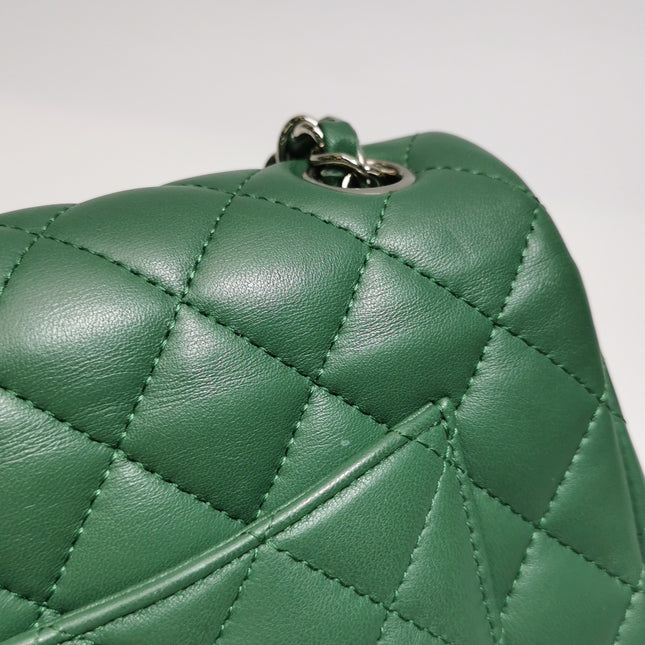 Chanel Classic Flap Mini 2019 Green Lambskin Leather Silver Hardware