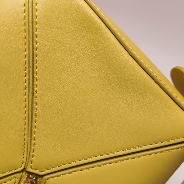 Loewe x Howl's Moving Castle Studio Ghibli Puzzle Small Yellow Dog