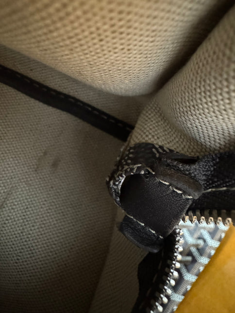 Goyard Artois PM Small/Medium Grey Tote with Leather Corners and Zip Opening