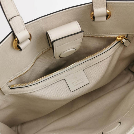 Sold Gucci 1955 Horsebit Chain Tote Leather White