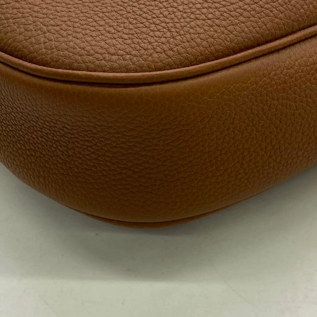 Sac porté épaule large Gucci Jackie 1961 camel avec bandoulière