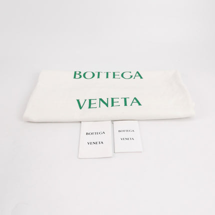 Bottega Veneta Pouch Large Intrecciato Black Calfskin Leather Clutch