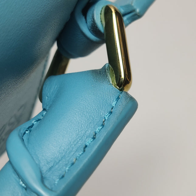 Loewe x Howl's Moving Castle Studio Ghibli Collection Puzzle Mini Blue Flying Dog