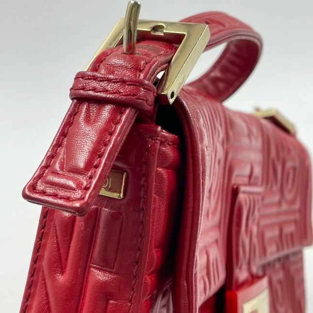 Fendi Baguette 1997 Re-edition 3D Embossed Red Leather Shoulder bag