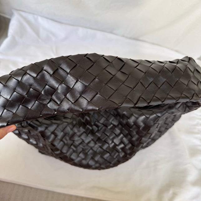 Bottega Veneta Hop Large Leather Fondant Chocolate Brown Hobo Bag