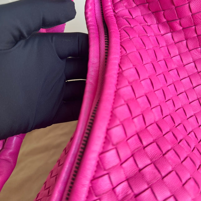 Sold Bottega Veneta Veneta Hobo Large Pink Intrecciato Leather Bag 51cm