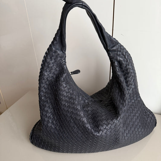 Bottega Veneta Veneta Hobo Large Black 50-53cm Lambskin Leather-Luxbags