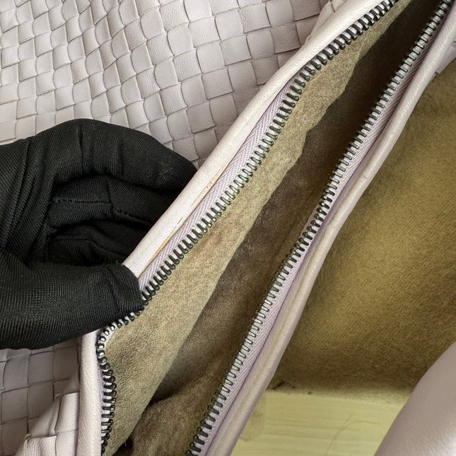 Bottega Veneta Hobo Bag Lambskin leather Lilac Purple Large 47cm