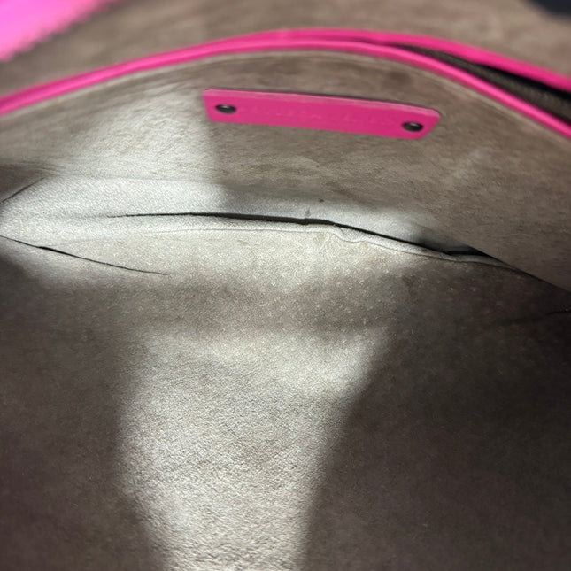 Bottega Veneta Veneta Hobo Medium Fuchsia Intrecciato Leather Bag 40cm