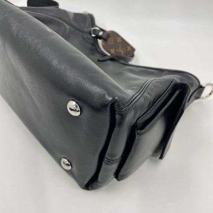 Louis Vuitton CarryAll Cargo Vibe PM Small Lambskin Leather So Black Shoulder Bag