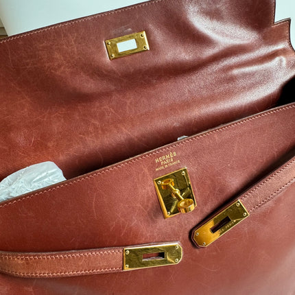 Hermes Kelly 35 Vintage Brown Box Calfskin Leather Gold Hardware 1995 With Strap Lock Key n Clochette
