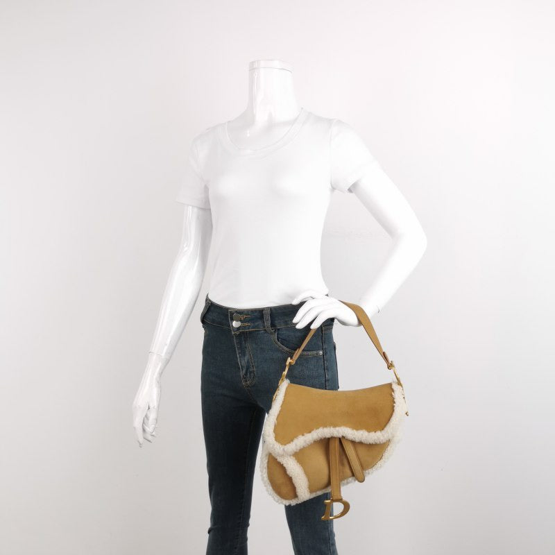 Dior shearling saddle bag hot sale