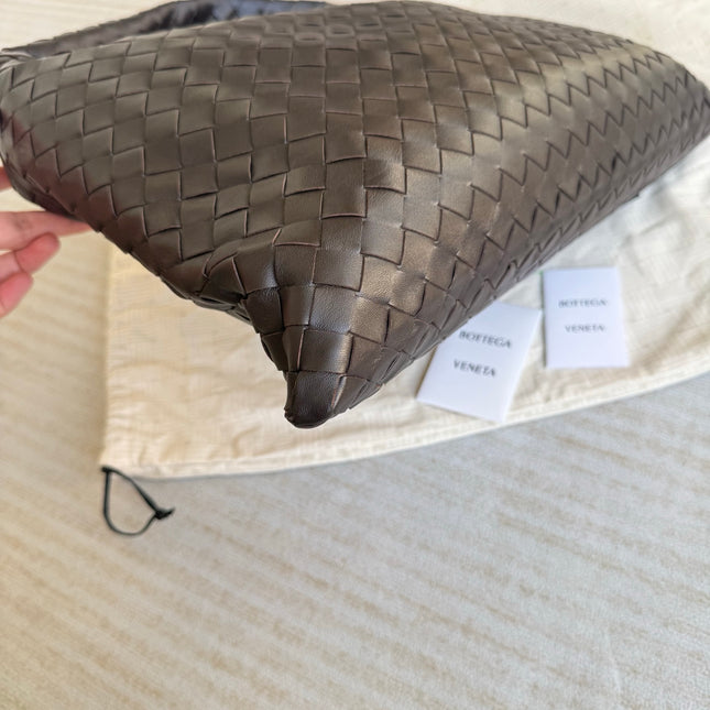 Bottega Veneta Hop Hobo Small Fondant Dark Chocolate Brown Leather 40cm