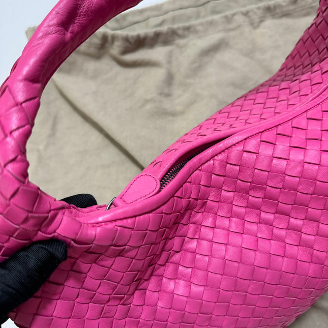 Sold Bottega Veneta Veneta Hobo Medium Fuchsia Pink Intrecciato Leather Bag 47cm