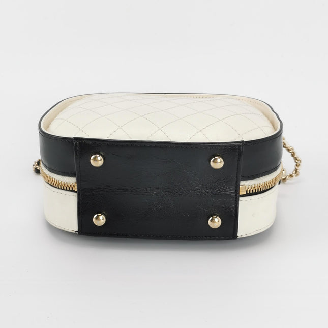 Chanel White and Black Small Crumpled Calfskin Vanity Case Crossbody Bag
