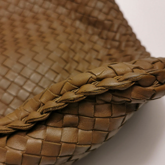 Bottega Veneta Veneta Hobo Maxi Milk Chocolate Brown Leather 52cm