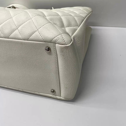 Sac cabas Chanel GST Grand Shopping en cuir caviar couleur camel, PM, 2006-2008