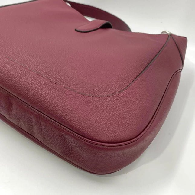 Gucci Jackie 1961 Burgundy Large Pebbled Leather Shoulder Bag with Strap