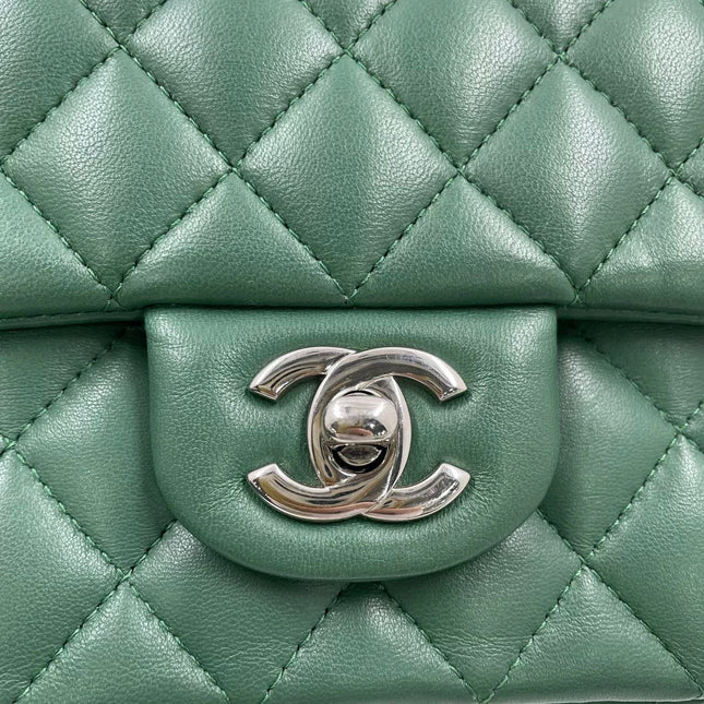 Chanel Classic Flap Mini 2019 Green Lambskin Leather Silver Hardware