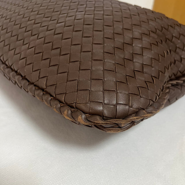 Bottega Veneta Veneta Hobo Intrecciato Chocolate Brown Medium Lambskin Leather 47cm