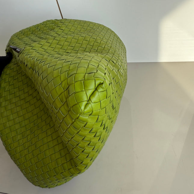 Bottega Veneta Maxi Convertible Tote Bag Hobo Green Leather Two-way Carry 52cm