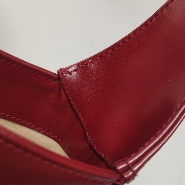 Gucci Jackie 1961 Red Burgundy Leather Bag Small with Adjustable Strap Gold Piston Lock