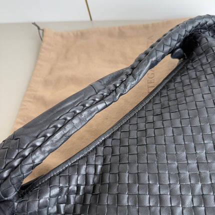 Bottega Veneta Intrecciato Hobo Bag Medium Black Leather 47cm
