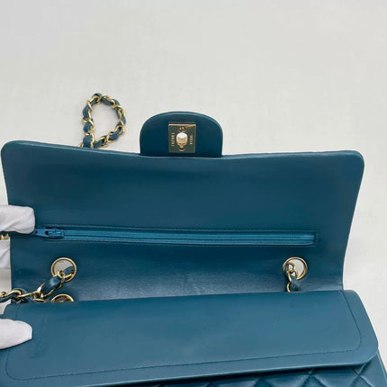 Chanel Classic Flap Medium Vintage Navy Lambskin Leather 24k Gold Hardware