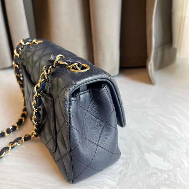 Chanel Classic Flap Rectangular Mini 2015 Navy Lambskin Gold Hardware