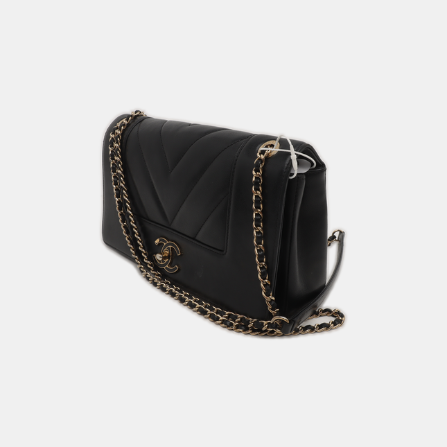 Chanel Single Flap Medium Chevron Black Quilted Lambskin Leather, 2017-2018