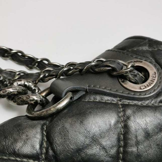 Chanel Paris Bombay Pondicherry Flap Bag Quilted Large Grey Silver Hardware