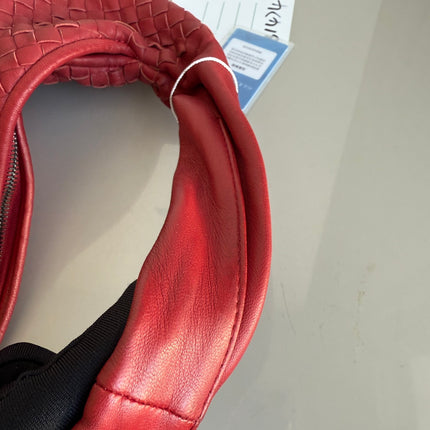 Bottega Veneta Veneta Hobo Maxi Dark Red Leather 51cm