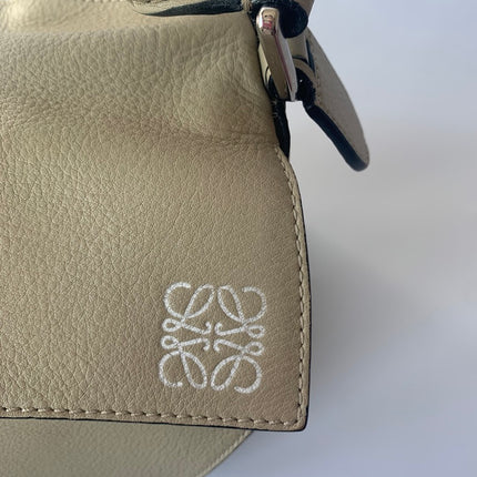 Sold Loewe Puzzle Crossbody Bag Medium Beige Leather
