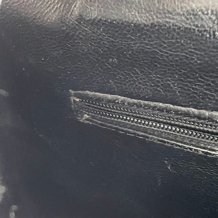 Sac Chanel Vintage Kelly à Rabat en Cuir Noir avec Bandoulière Réglable et Bijouterie en Or 24 carats